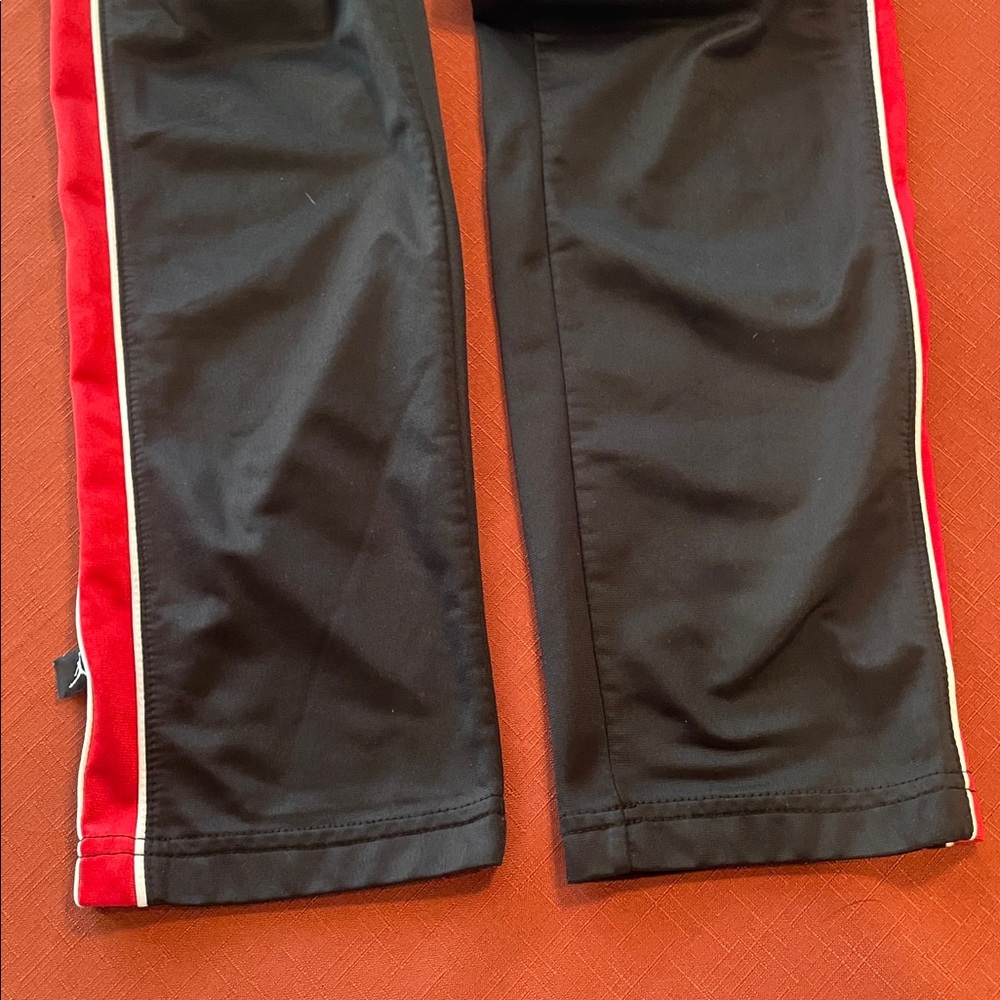 Jordan boys joggers - size small 8/10 - Picture 10 of 16